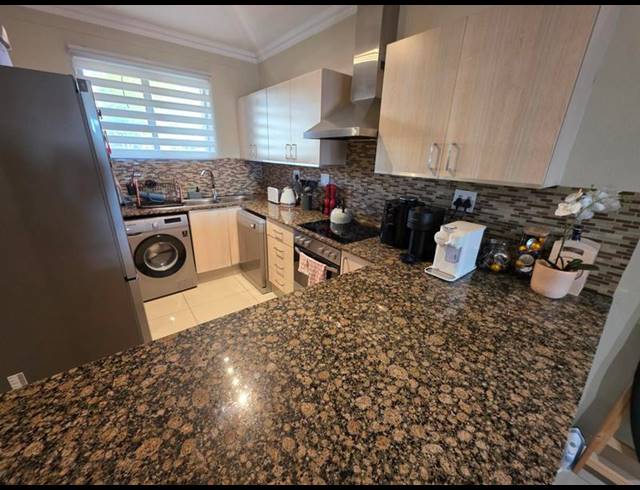 2 BEDROOM PROPERTY TO RENT IN SANDTON CENTRAL